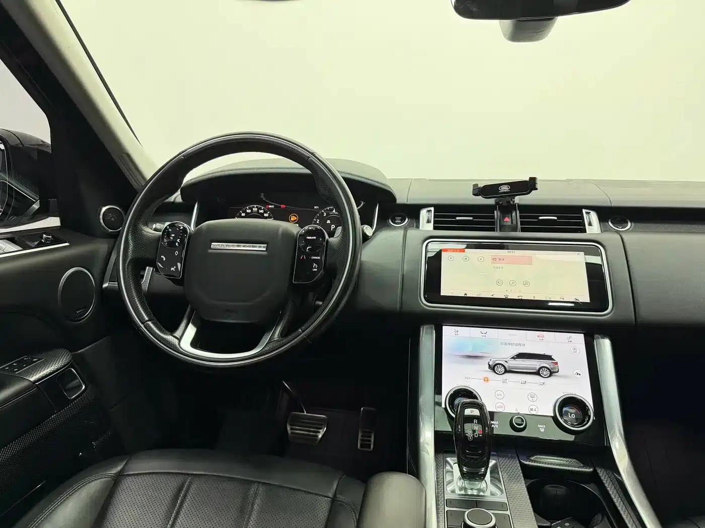 Range Rover Sport 2020 3.0 L6 HSE Dynamic — миниатюра 14