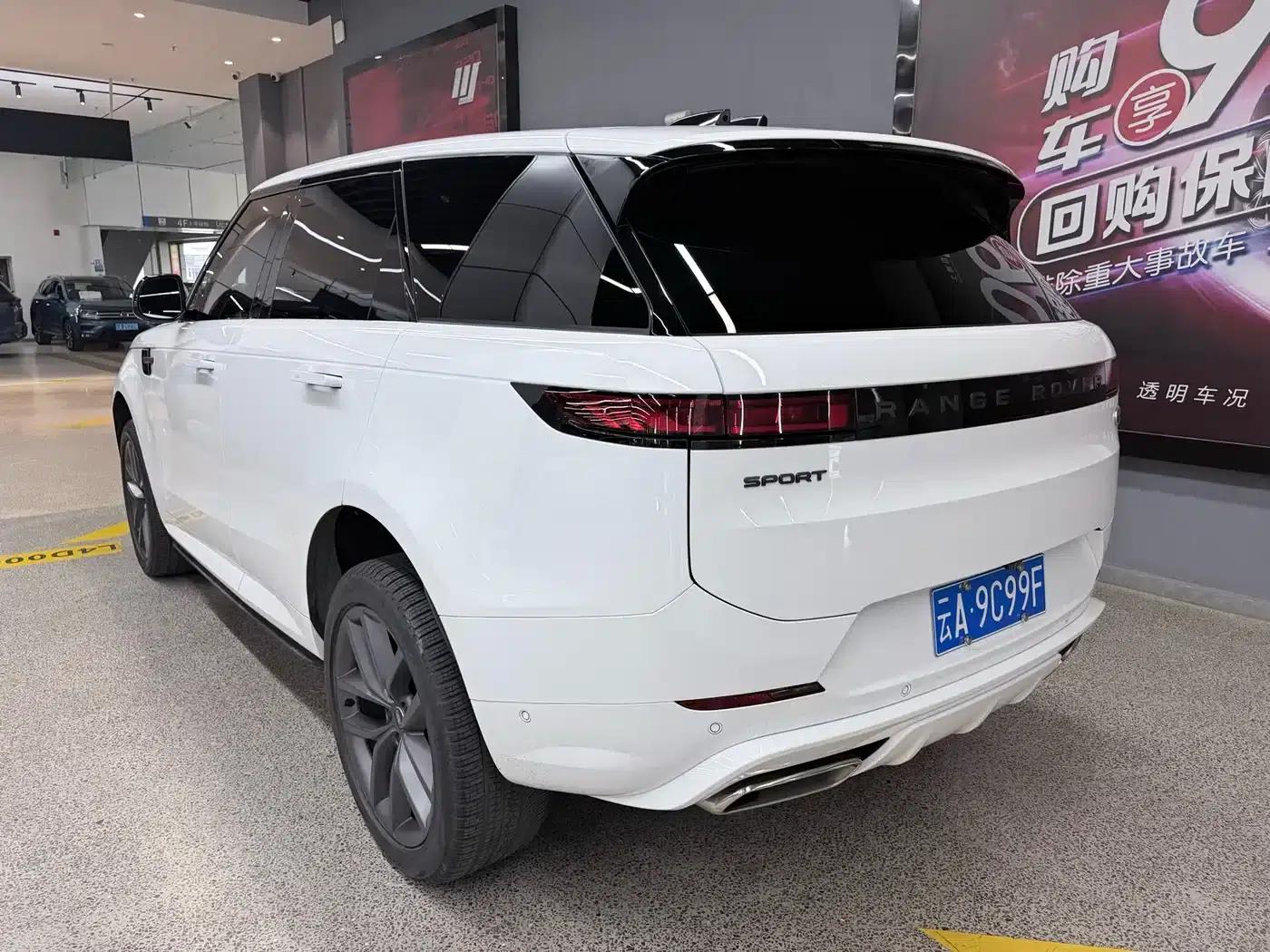 Range Rover Sport 2024 400PS Dynamic SE — миниатюра 5