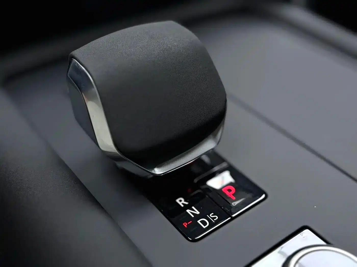 Discover the 2023 360PS R-Dynamic S — миниатюра 6