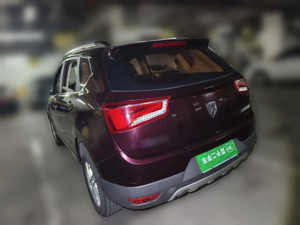 Baojun 560 2016 1.8L Manual Value Edition — миниатюра 4