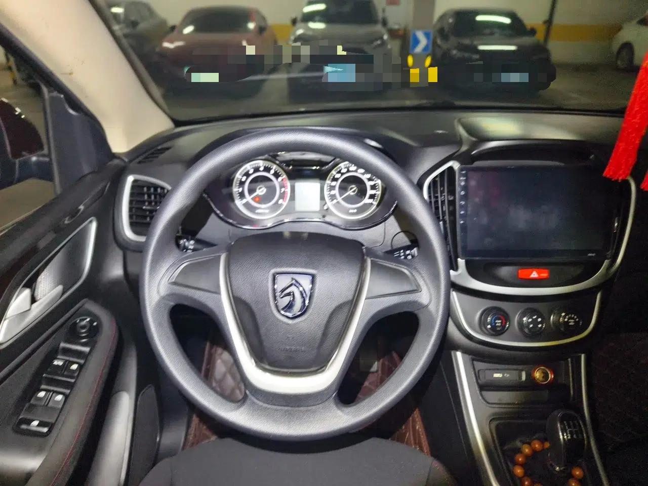 Baojun 560 2016 1.8L Manual Value Edition — миниатюра 10