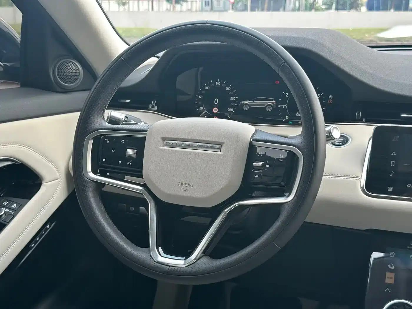 Range Rover Evoque 2022 Model: Evoque L 249PS R-Dynamic HSE Luxury Edition — миниатюра 12