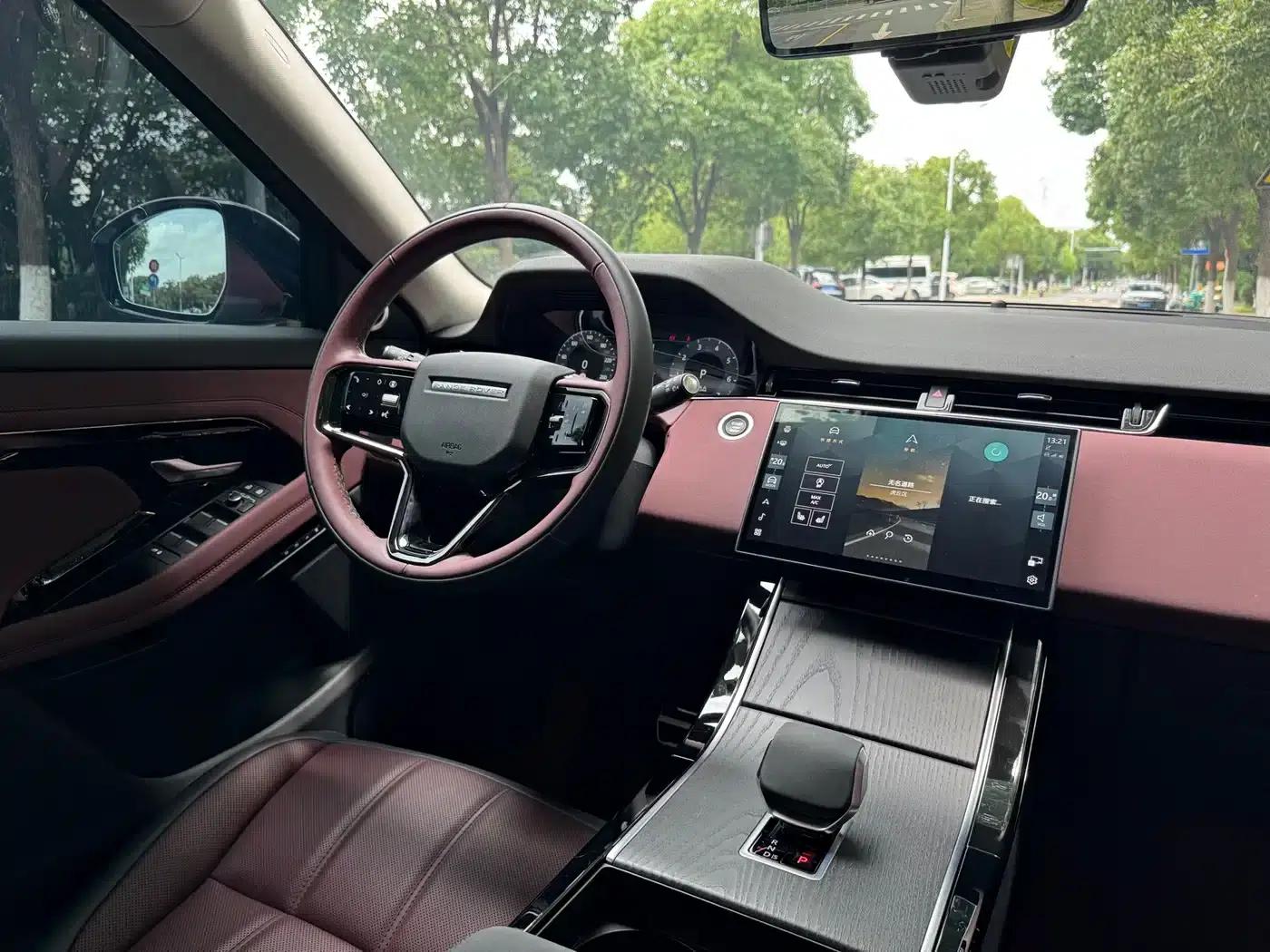 2024 Range Rover Evoque L SE Luxury Edition — миниатюра 13