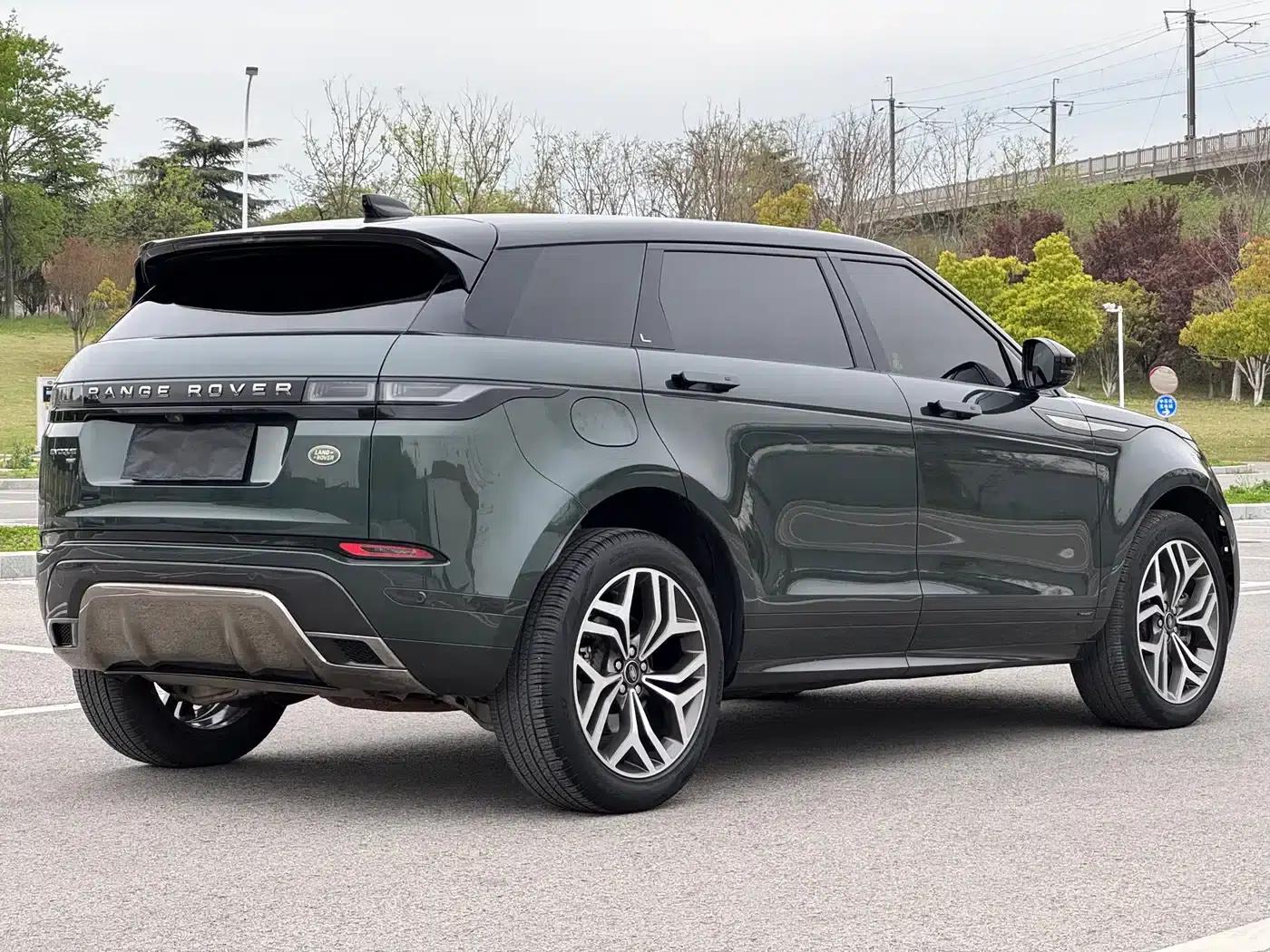 Range Rover Evoque 2022 Model, Evoque L 249PS R-Dynamic Luxury Edition — миниатюра 7