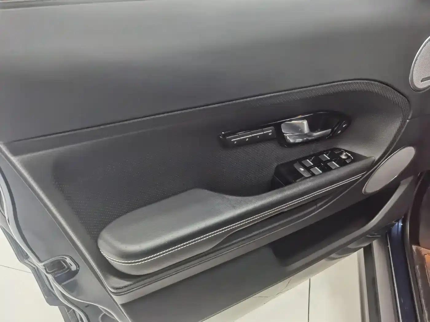 Range Rover Evoque 2012 2.0T 5-Door Dynamic Edition — миниатюра 15