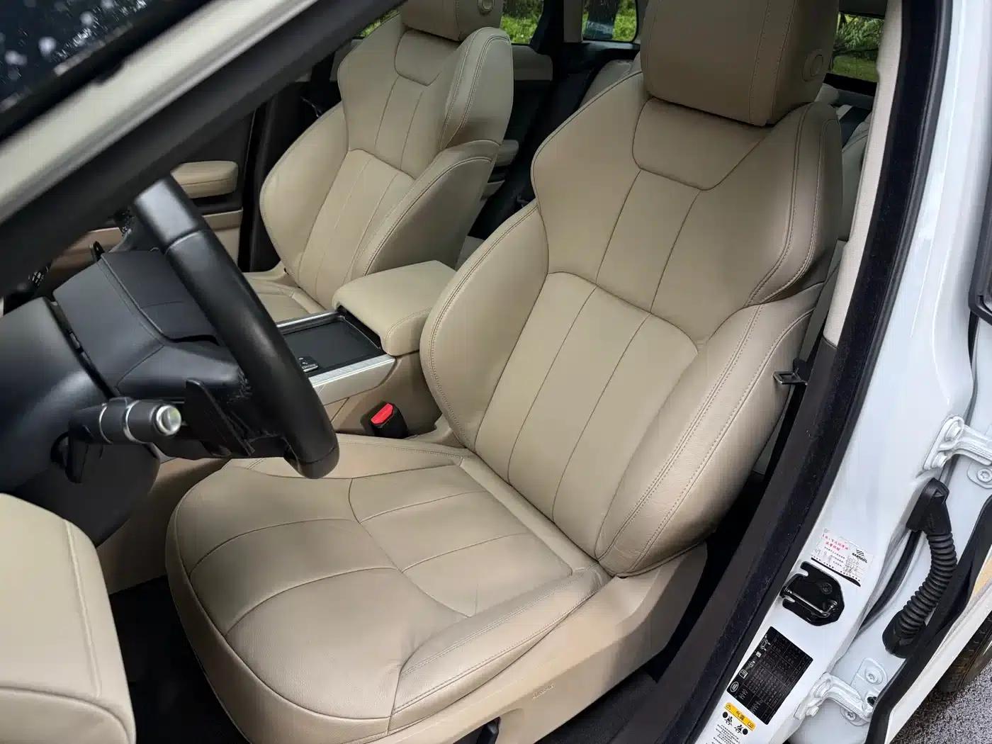 Range Rover Evoque 2016 2.0T SE Smart Edition — миниатюра 38