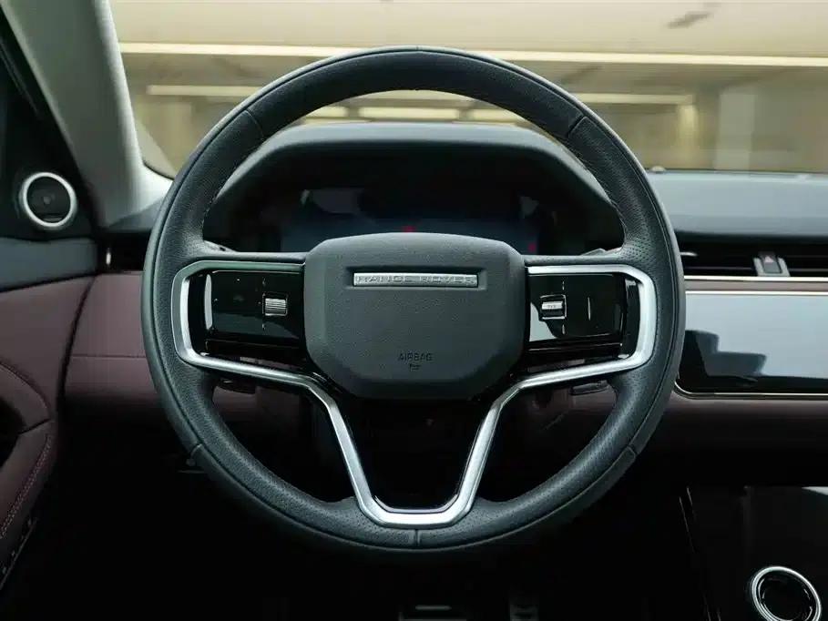 Range Rover Evoque 2023 Model, Evoque L 249PS Luxury Edition — миниатюра 18