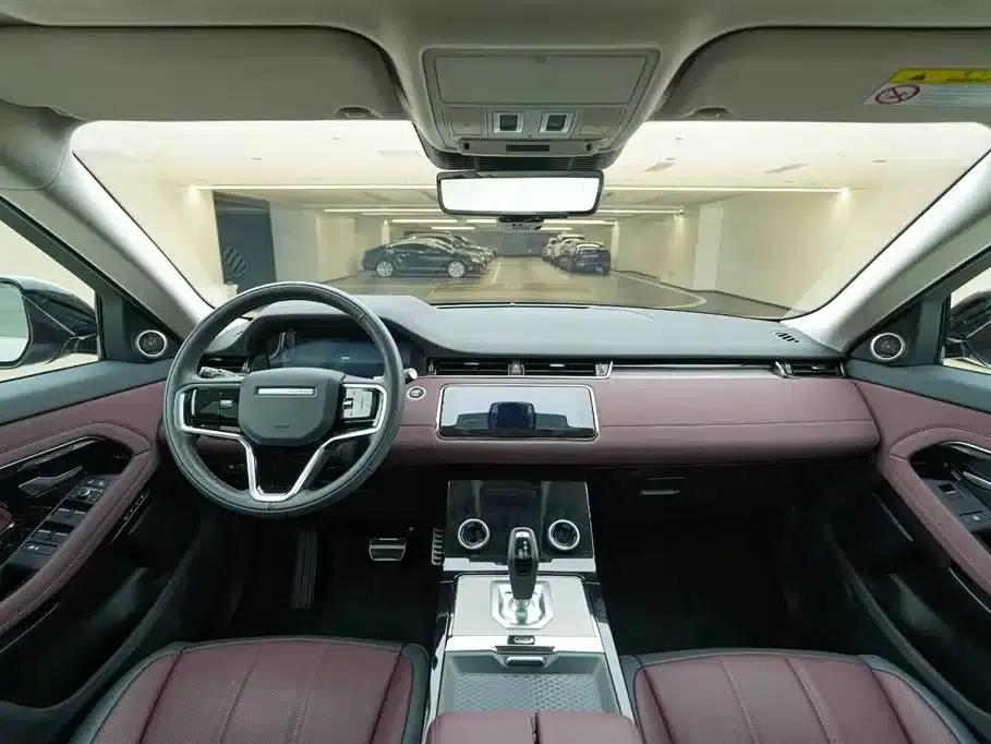 Range Rover Evoque 2023 Model, Evoque L 249PS Luxury Edition — миниатюра 20