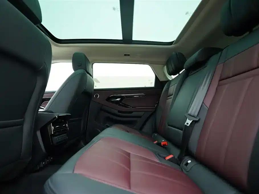 Range Rover Evoque 2023 Model, Evoque L 249PS Luxury Edition — миниатюра 21