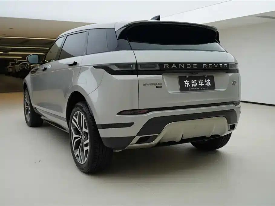 Range Rover Evoque 2023 Model, Evoque L 249PS Luxury Edition — миниатюра 4