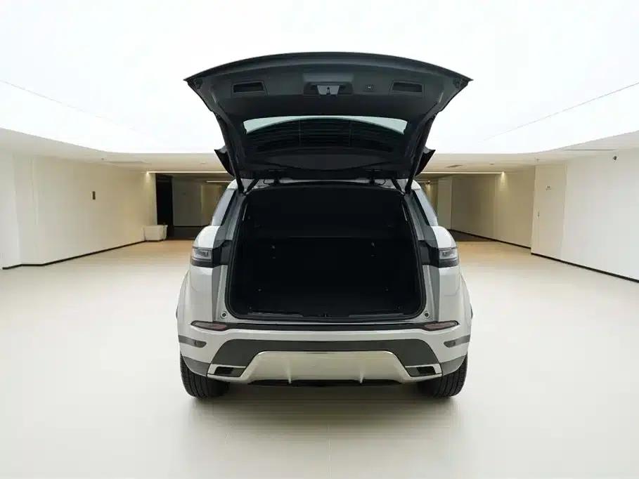 Range Rover Evoque 2023 Model, Evoque L 249PS Luxury Edition — миниатюра 6