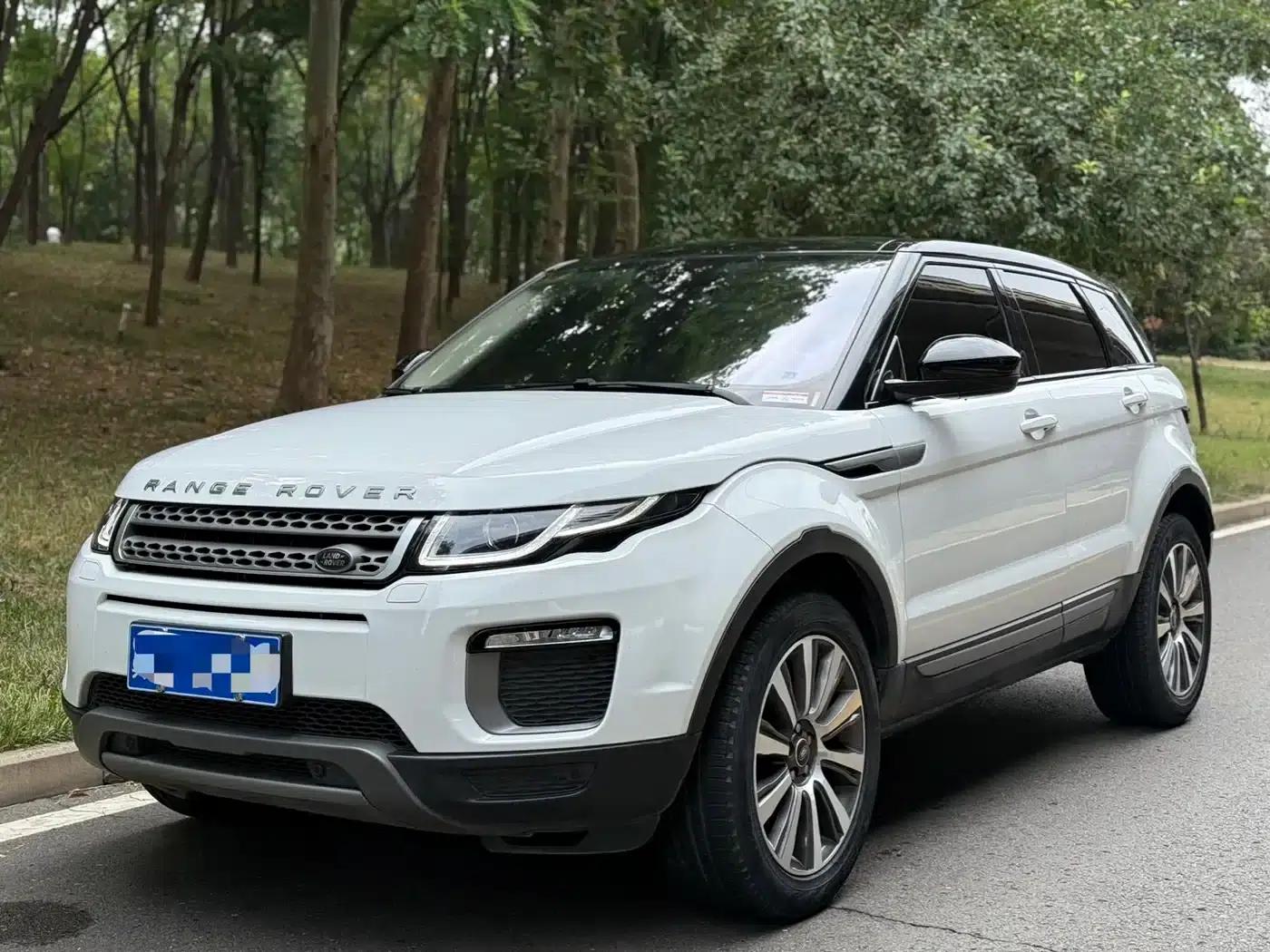 Range Rover Evoque 2017 2.0T SE Smart Edition — миниатюра 1