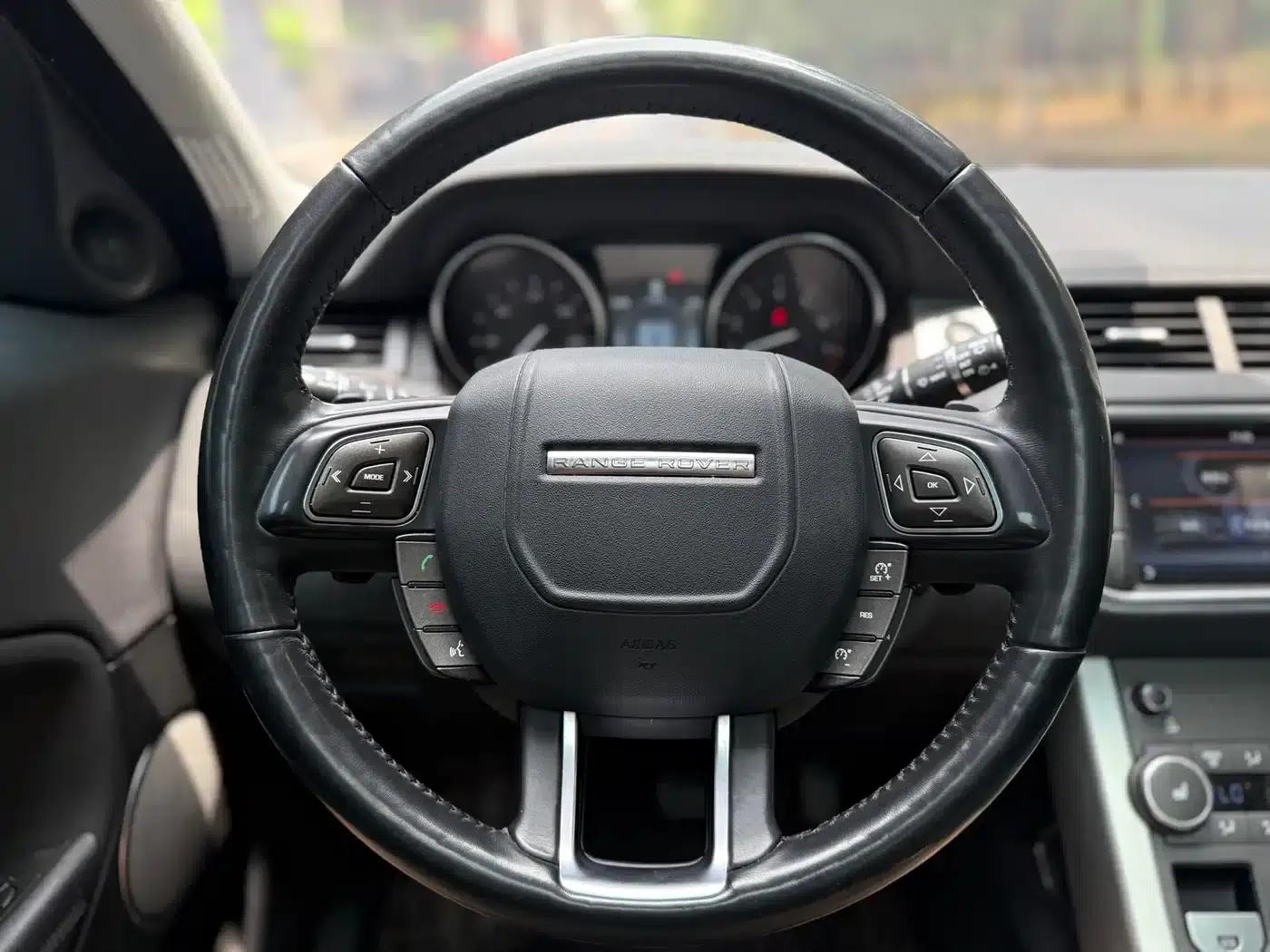 Range Rover Evoque 2017 2.0T SE Smart Edition — миниатюра 16