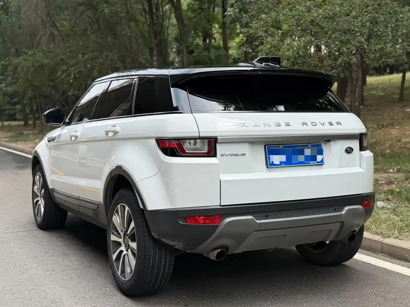 Range Rover Evoque 2017 2.0T SE Smart Edition — миниатюра 5