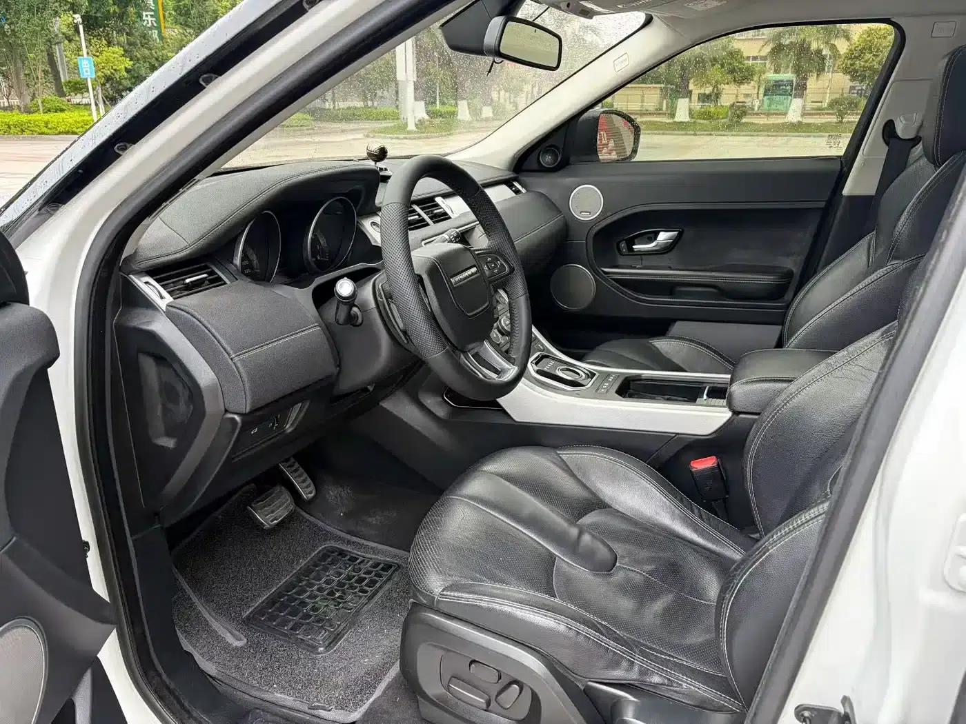 2014 Range Rover Evoque Imported 2.0T 5-Door Dynamic Edition — миниатюра 4