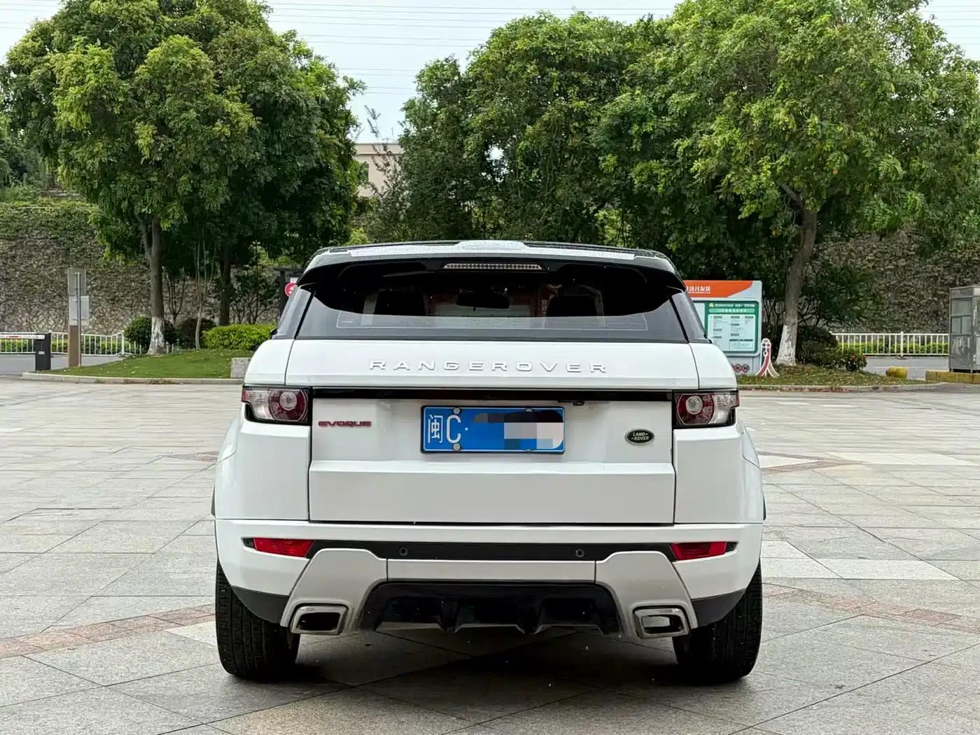 2014 Range Rover Evoque Imported 2.0T 5-Door Dynamic Edition — миниатюра 8