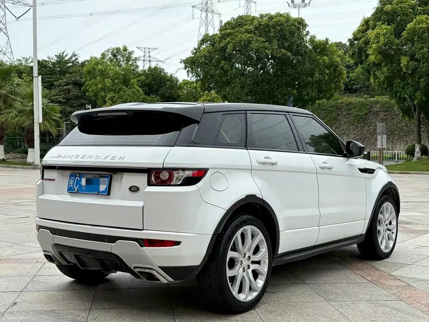 2014 Range Rover Evoque Imported 2.0T 5-Door Dynamic Edition — миниатюра 9
