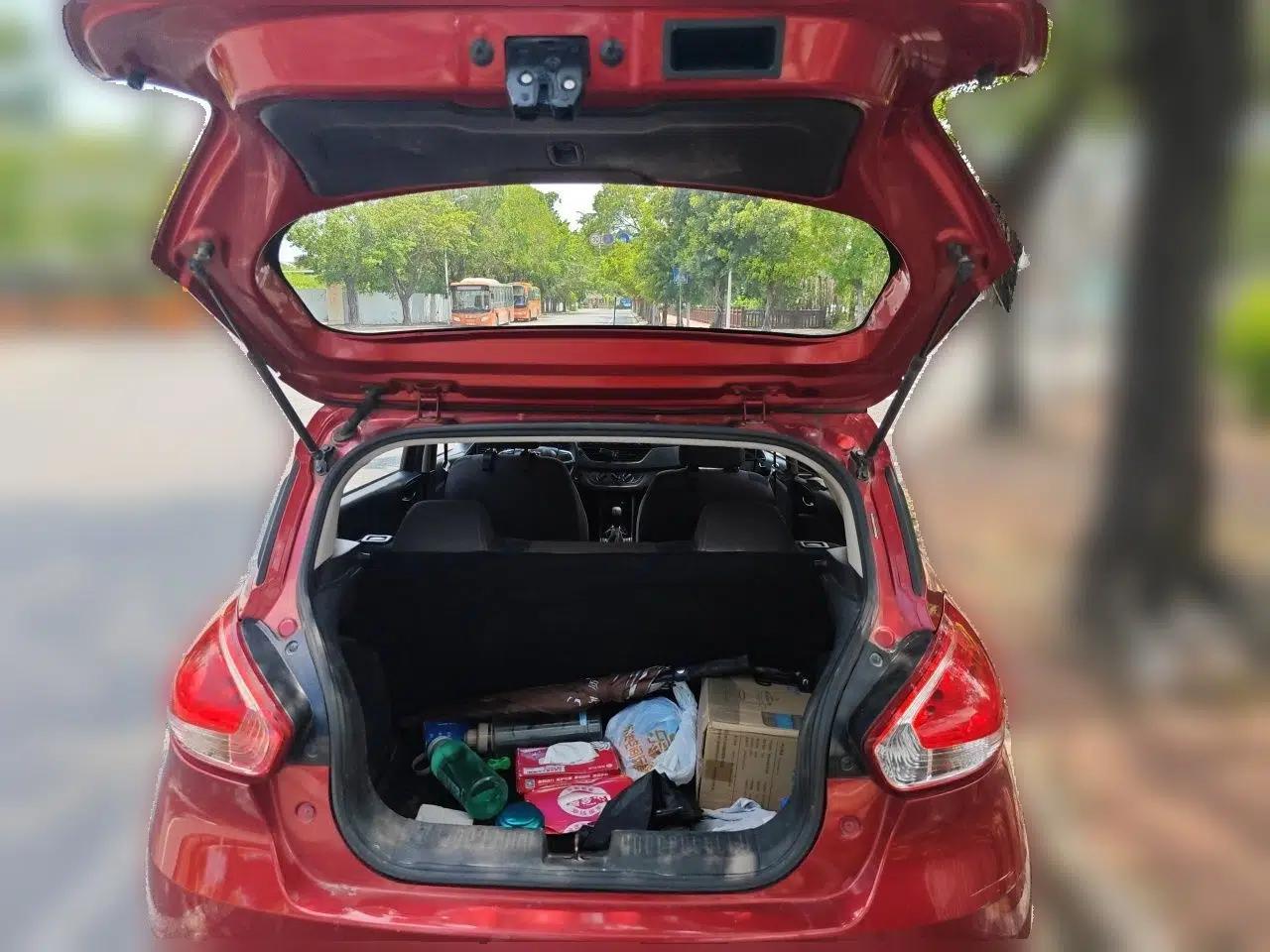 Baojun 310 2016 1.2L manual Comfort trim level — миниатюра 19