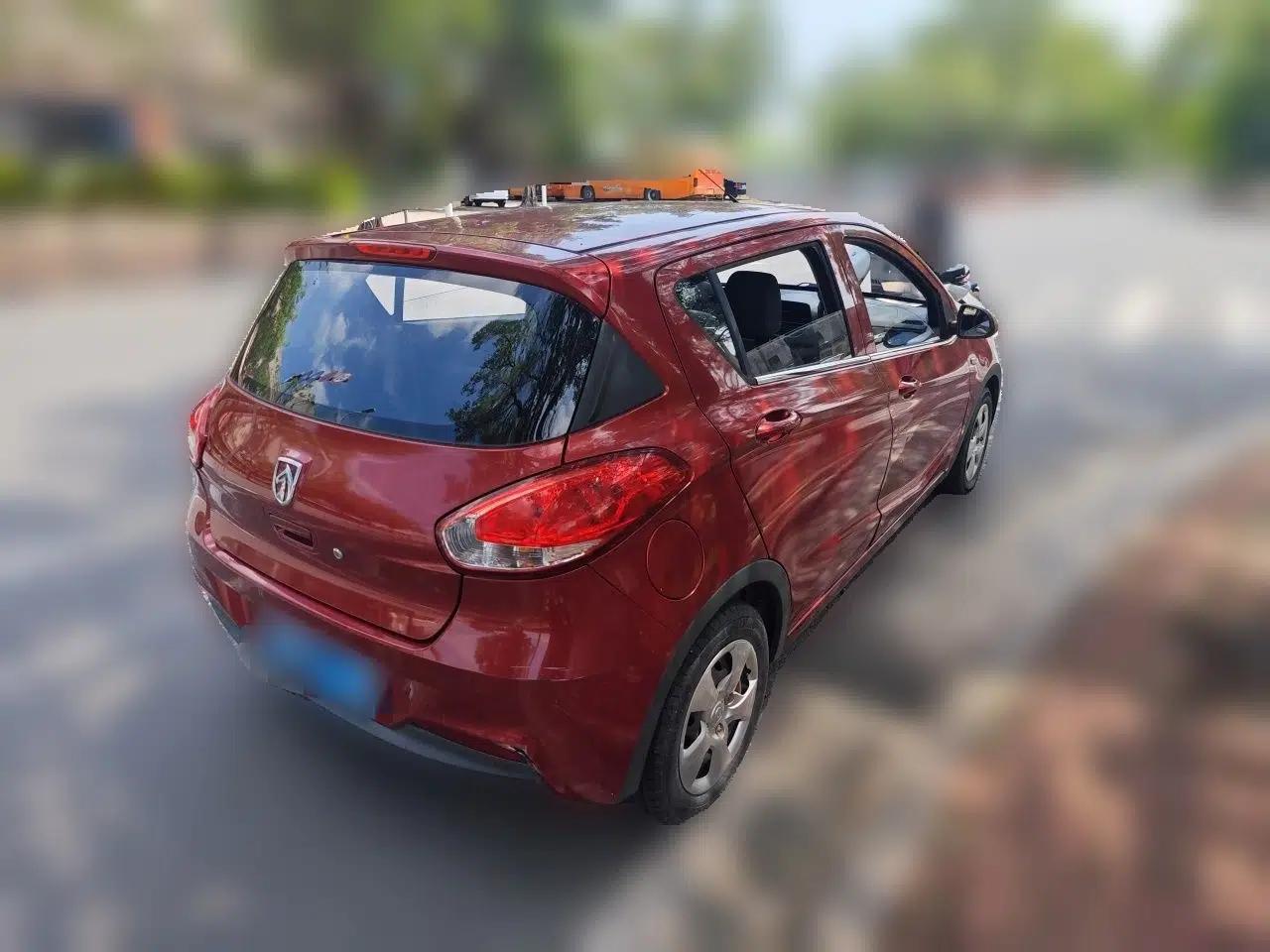 Baojun 310 2016 1.2L manual Comfort trim level — миниатюра 6