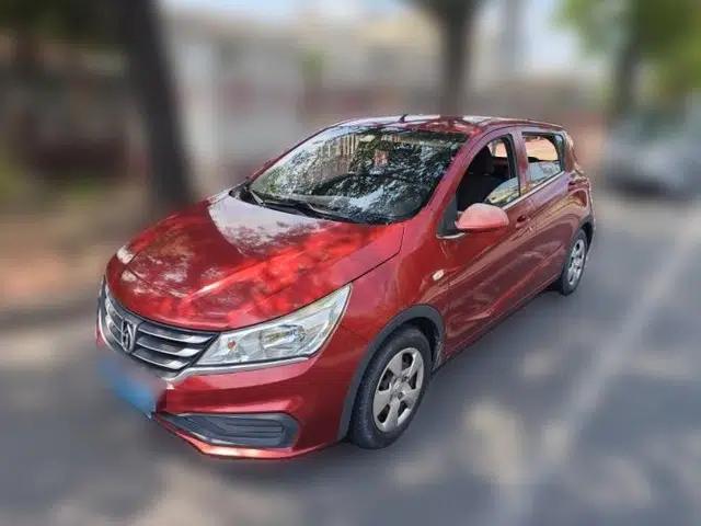Baojun 310 2016 1.2L manual Comfort trim level