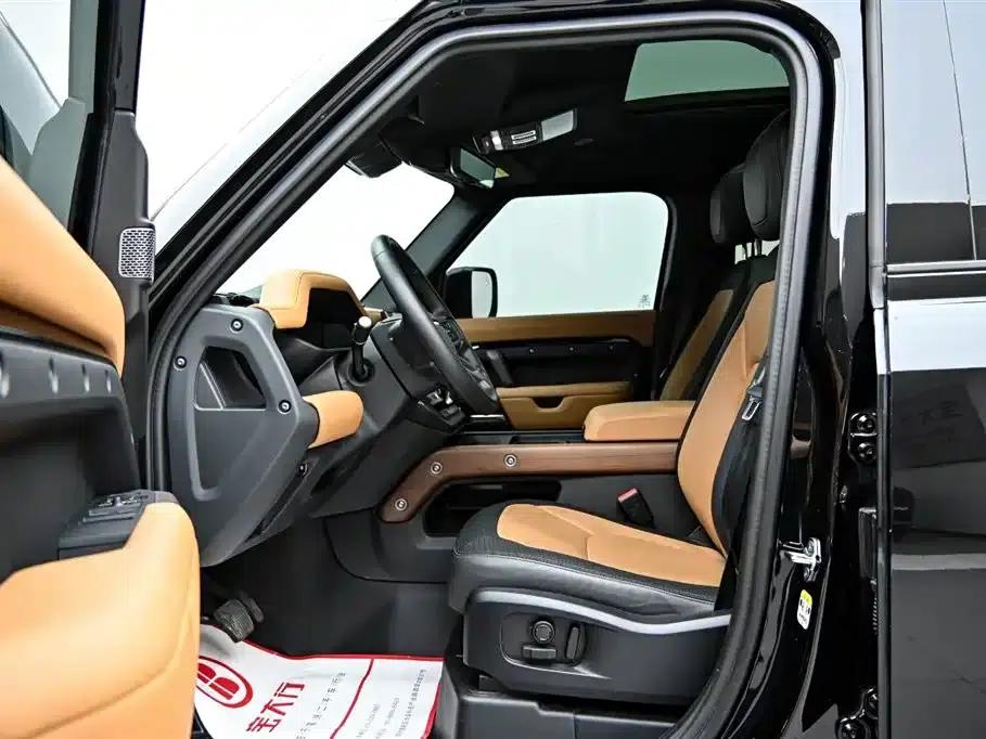 2024 Land Rover Defender 110 3.0T P400 X-DYNAMIC HSE — миниатюра 12