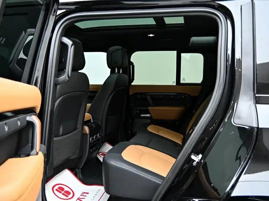 2024 Land Rover Defender 110 3.0T P400 X-DYNAMIC HSE — миниатюра 13