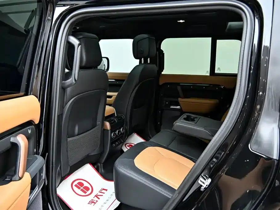 2024 Land Rover Defender 110 3.0T P400 X-DYNAMIC HSE — миниатюра 14
