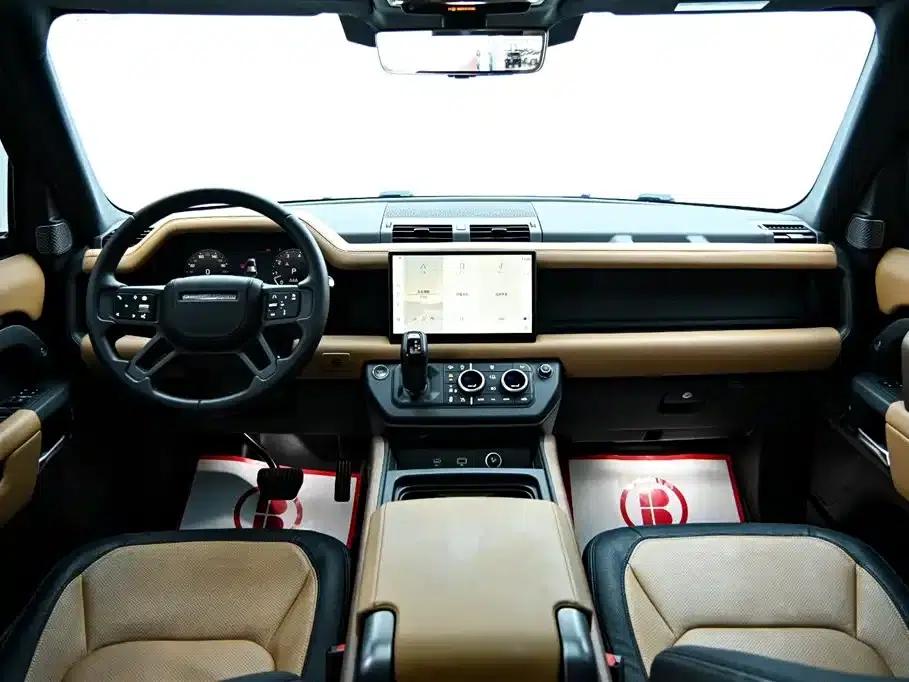 2024 Land Rover Defender 110 3.0T P400 X-DYNAMIC HSE — миниатюра 17