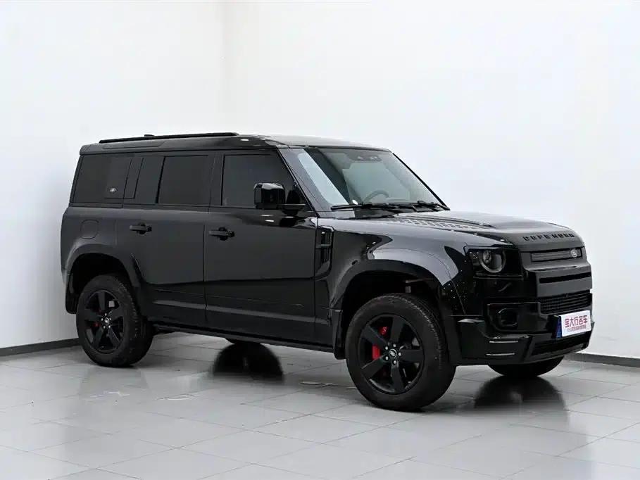2024 Land Rover Defender 110 3.0T P400 X-DYNAMIC HSE — миниатюра 4