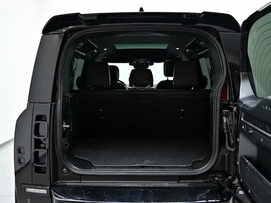 2024 Land Rover Defender 110 3.0T P400 X-DYNAMIC HSE — миниатюра 38