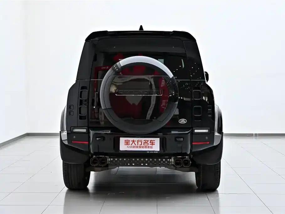 2024 Land Rover Defender 110 3.0T P400 X-DYNAMIC HSE — миниатюра 8