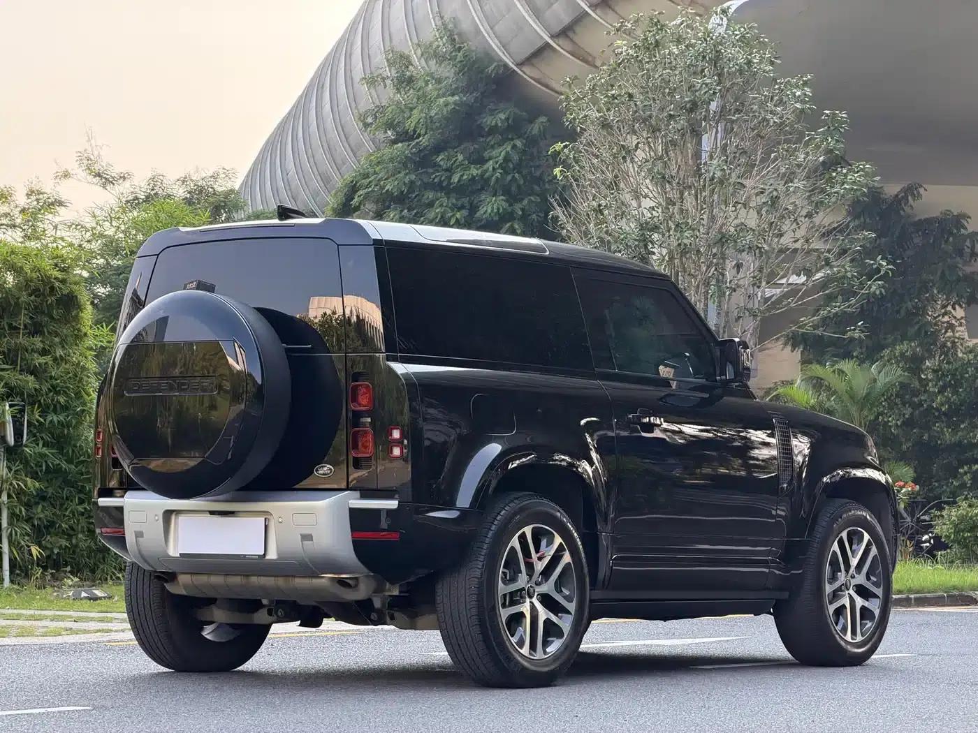 2023 Land Rover Defender 90 3.0T P400 XS — миниатюра 19