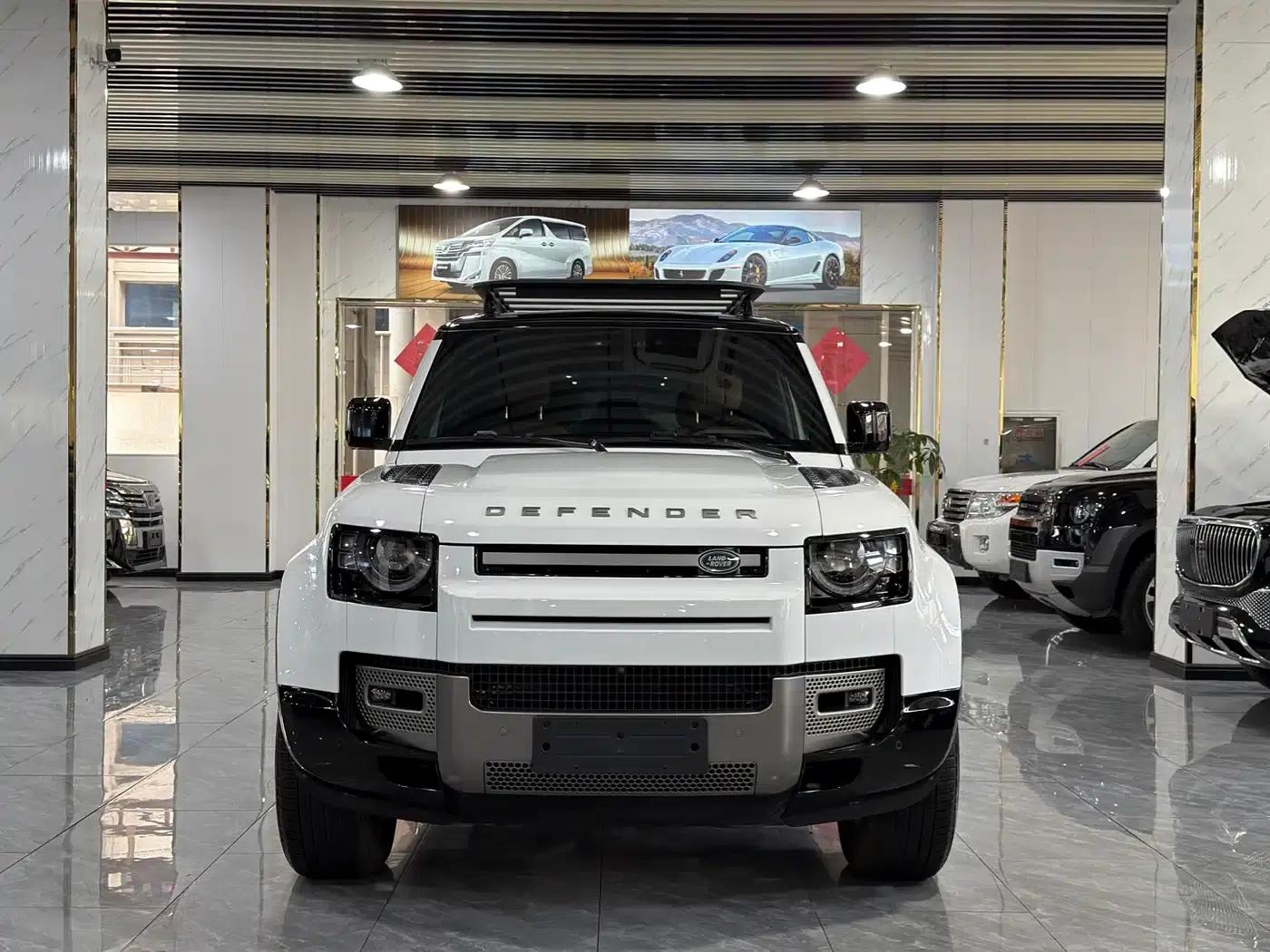 2025 Land Rover Defender 110 3.0T P400 X-Dynamic HSE — миниатюра 2