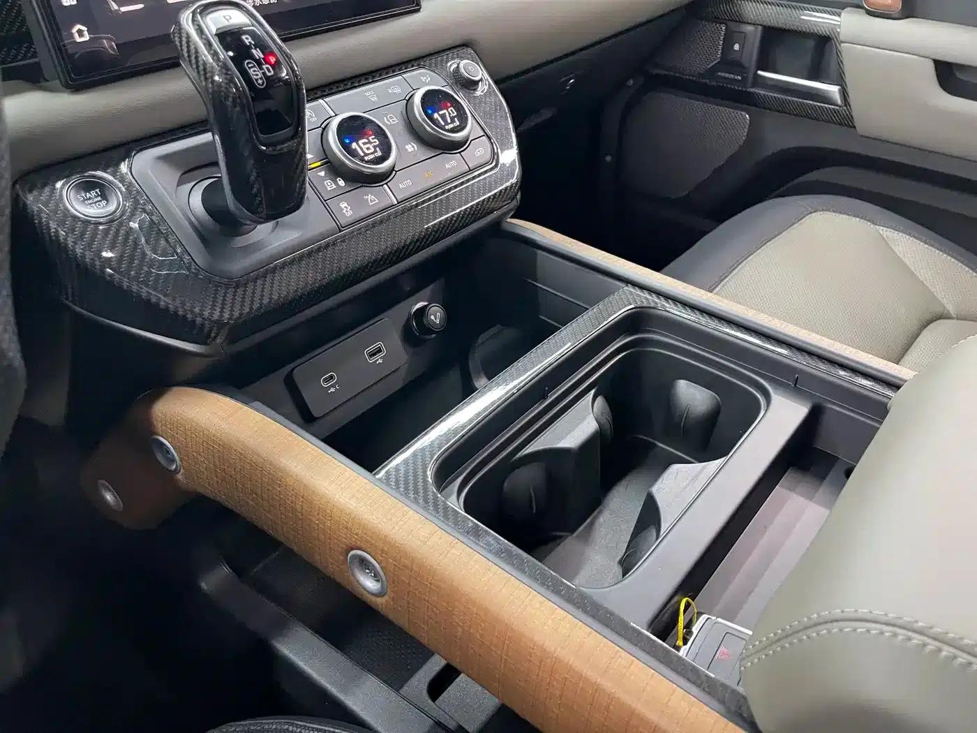 2022 Land Rover Defender 110 P400 X-DYNAMIC HSE — миниатюра 16
