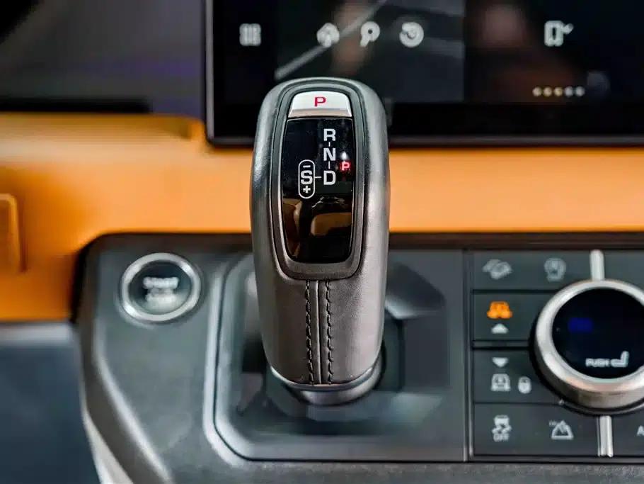 2024 Land Rover Defender 110 3.0T P400 X-DYNAMIC HSE — миниатюра 17