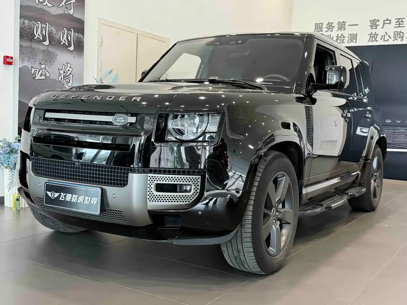 2024 Land Rover Defender 110 3.0T P400 X-DYNAMIC HSE — миниатюра 1