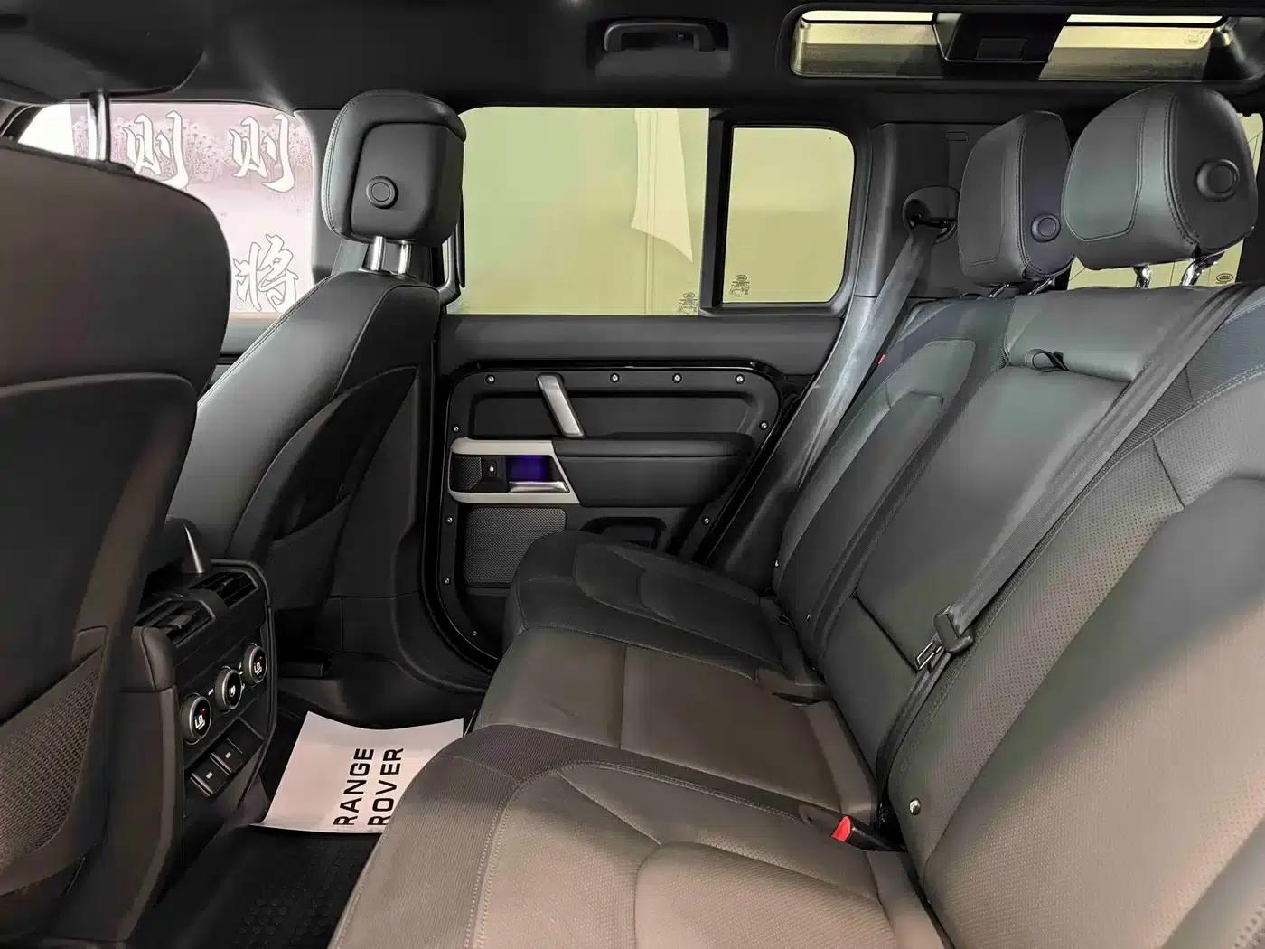 2024 Land Rover Defender 110 3.0T P400 X-DYNAMIC HSE — миниатюра 16