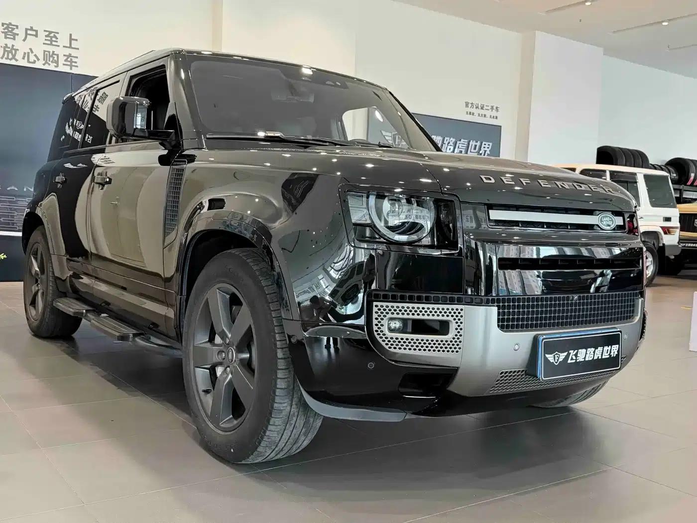 2024 Land Rover Defender 110 3.0T P400 X-DYNAMIC HSE — миниатюра 3