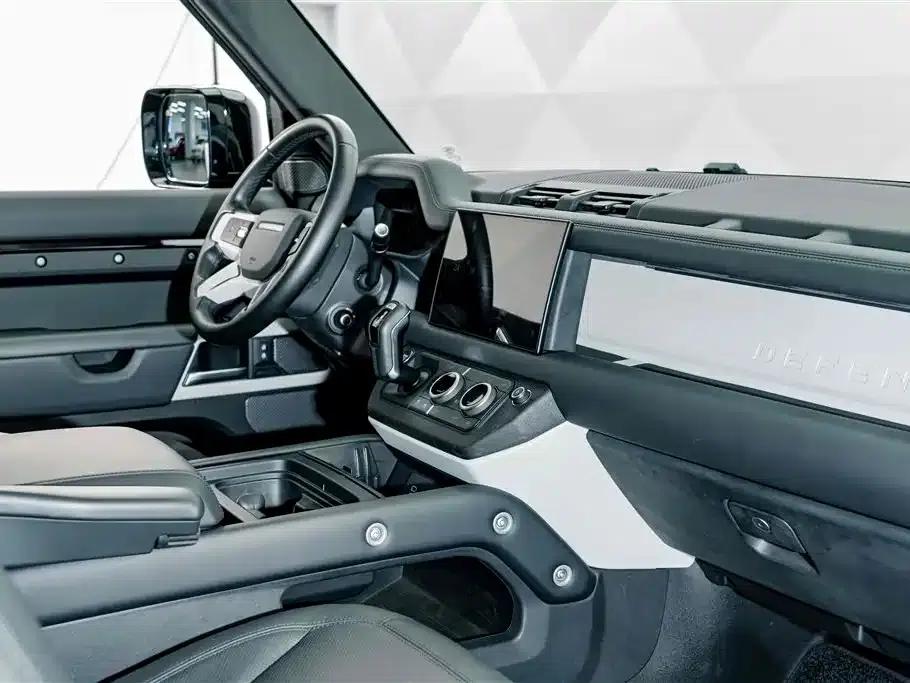 2024 Land Rover Defender 90 3.0T P400 HSE — миниатюра 20