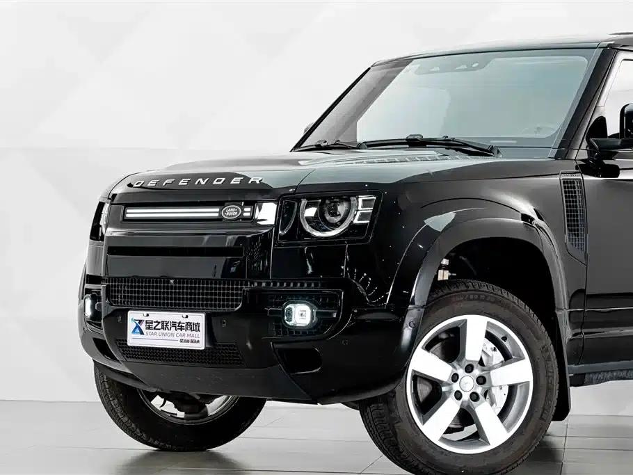2024 Land Rover Defender 90 3.0T P400 HSE — миниатюра 3