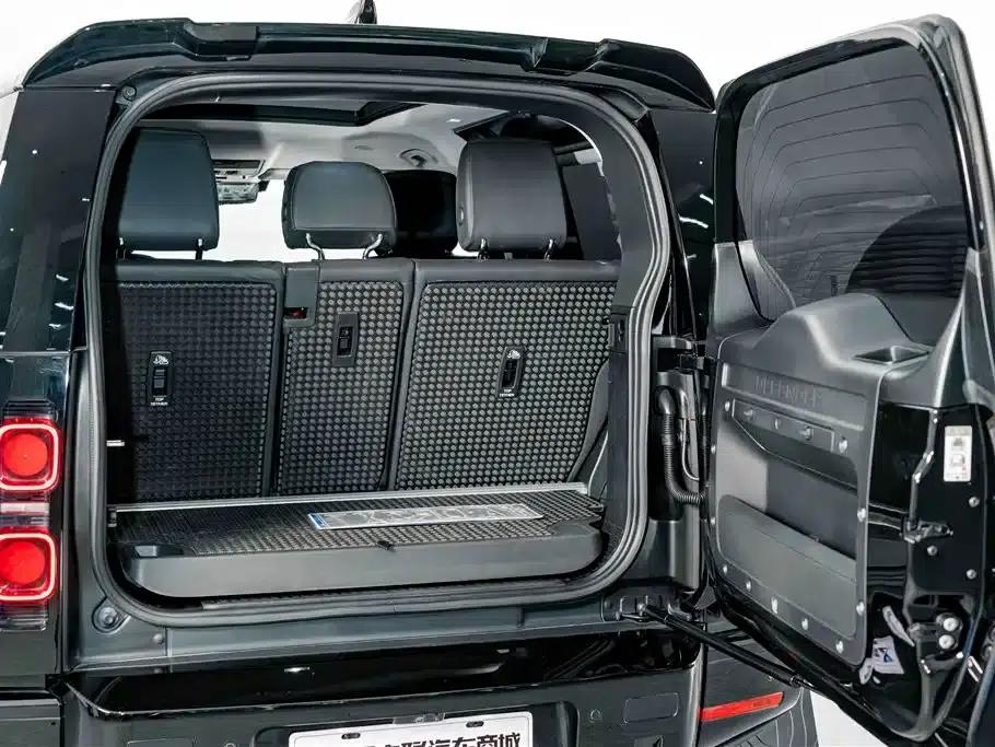 2024 Land Rover Defender 90 3.0T P400 HSE — миниатюра 23