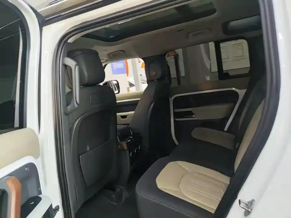 2022 Land Rover Defender 110 P400 X-DYNAMIC HSE — миниатюра 4