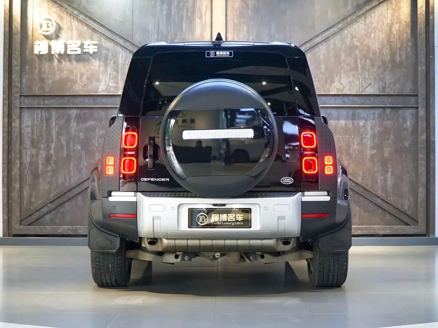2020 Land Rover Defender 110 P400 HSE — миниатюра 3