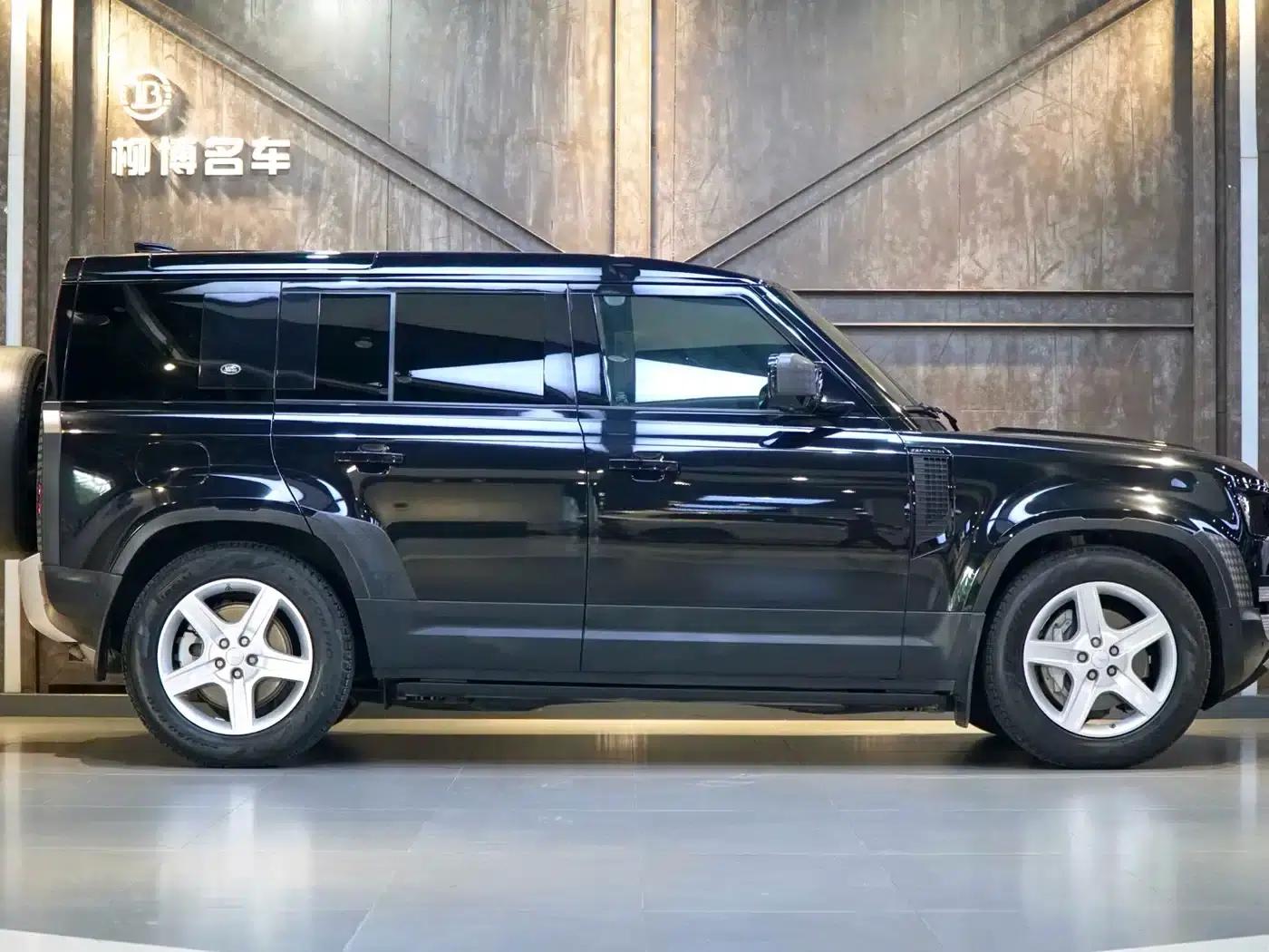 2020 Land Rover Defender 110 P400 HSE — миниатюра 22