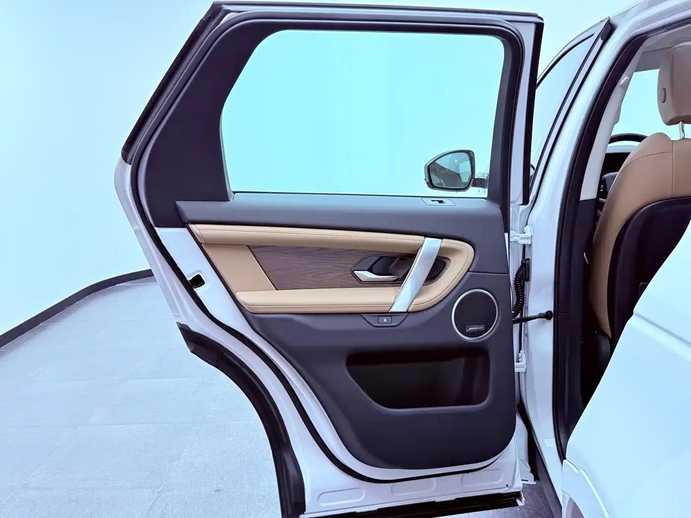 Discovery Sport 2025 249PS Performance Tech Edition — миниатюра 18