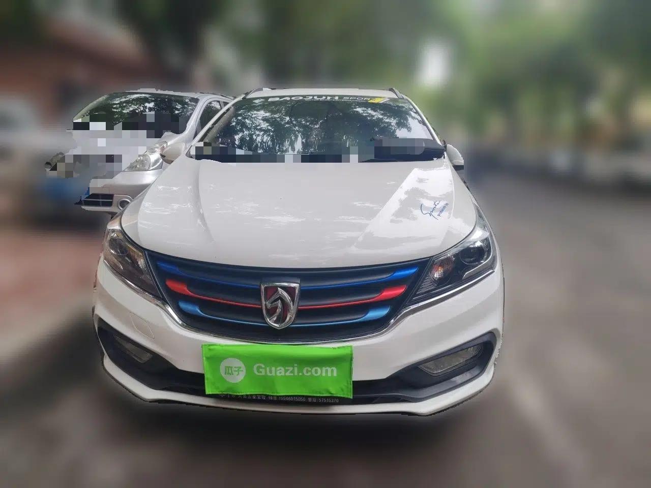 Baojun 310W 2017 1.5L Manual Comfort Version China V — миниатюра 2