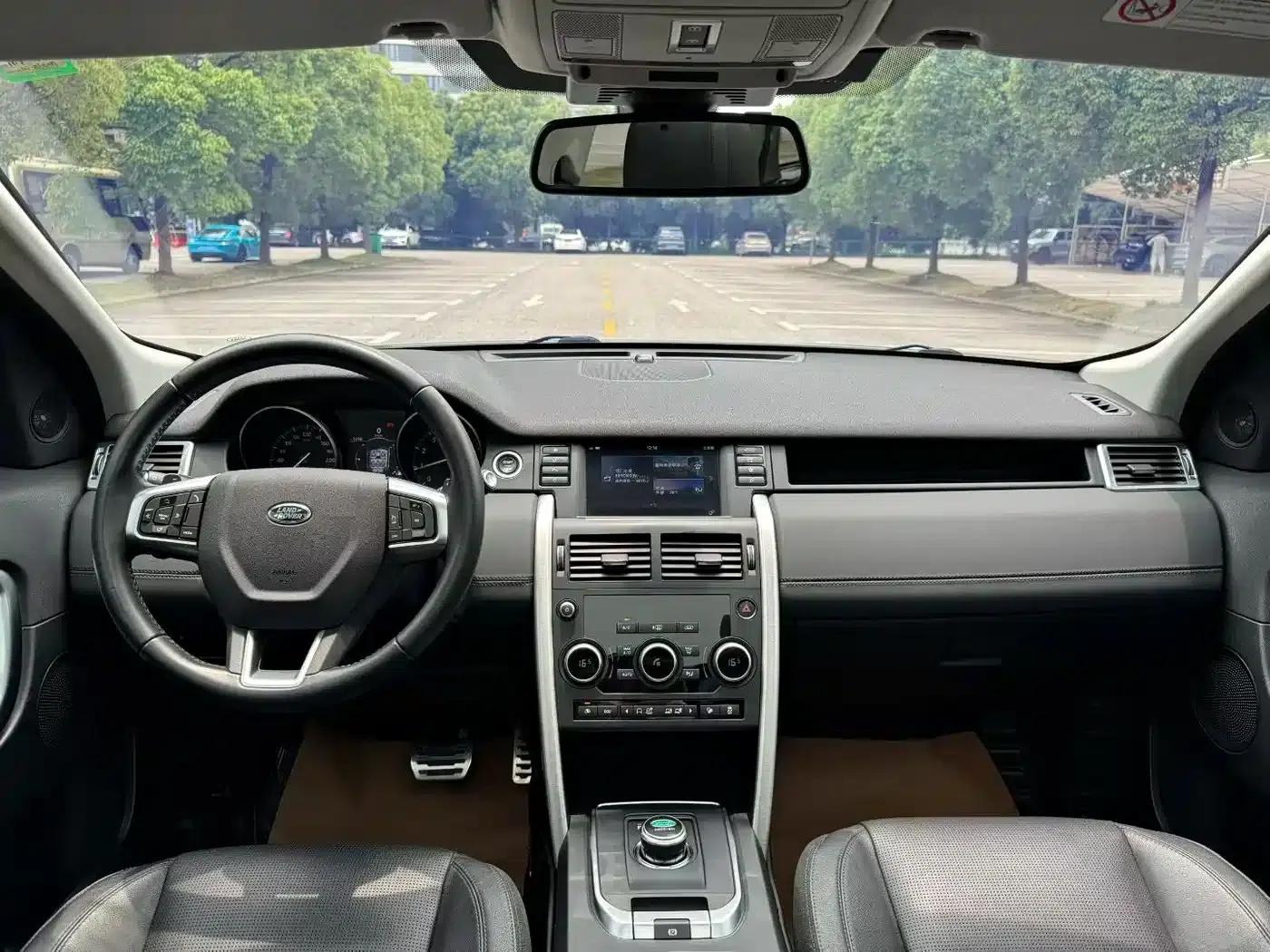 Discovery Sport 2017 2.0T SE — миниатюра 3