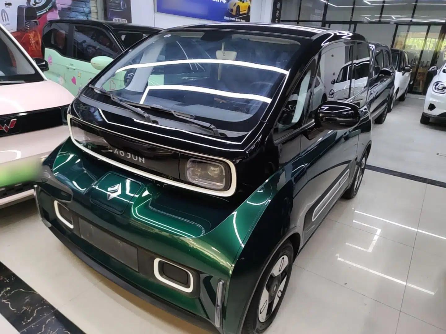 Baojun KiWi EV 2022 Artist Lite Edition Ternary Lithium — миниатюра 1