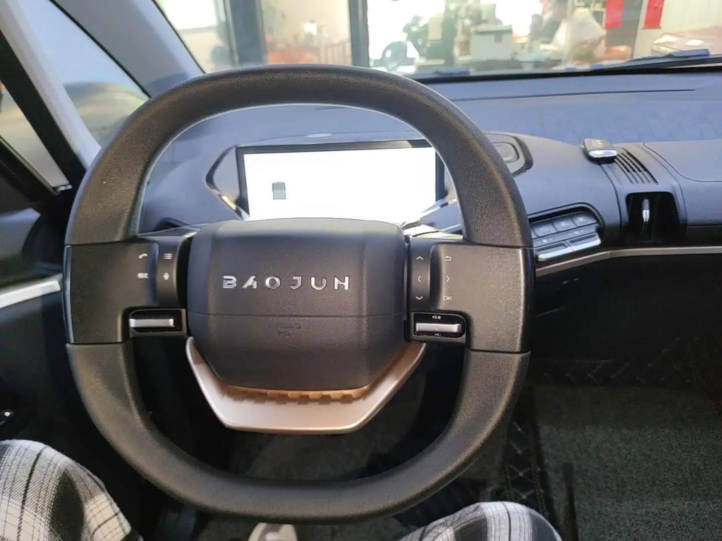 Baojun KiWi EV 2022 Artist Lite Edition Ternary Lithium — миниатюра 12