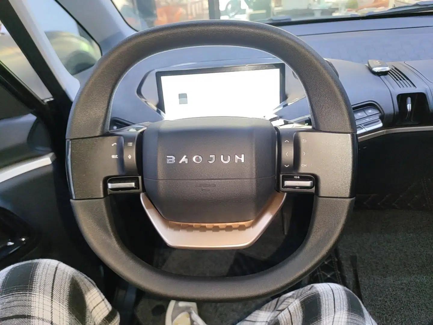 Baojun KiWi EV 2022 Artist Lite Edition Ternary Lithium — миниатюра 13